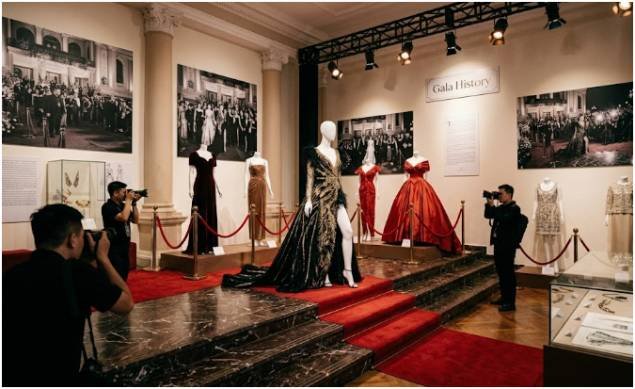 Why Red Carpet Fashion Still Matters